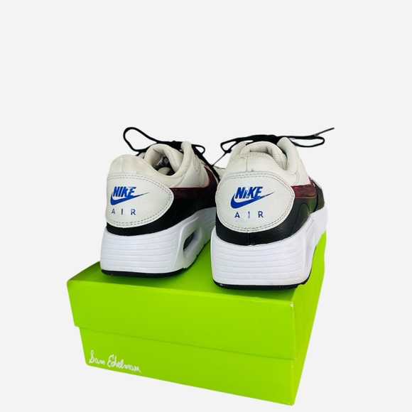 Nike Air Max SC White and Black Sneakers with Air Max Cushioning. - Picture 5 of 9